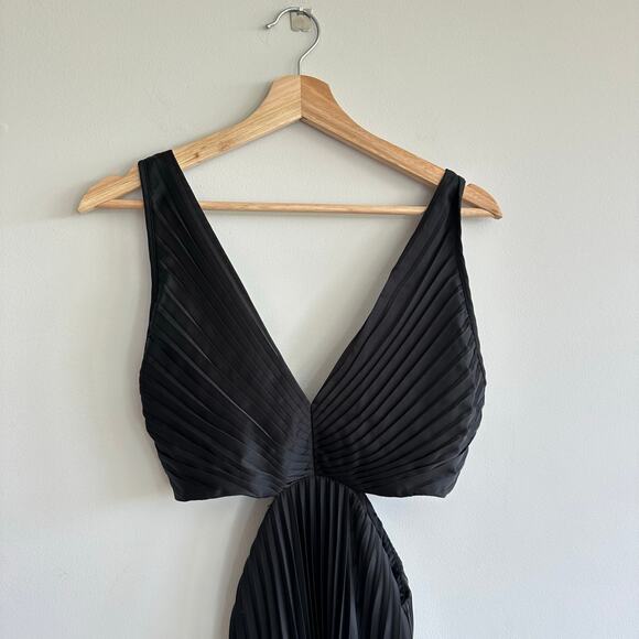 Abercrombie & Fitch Giselle Cutout Pleated Maxi Dress Black S - Picture 5 of 11